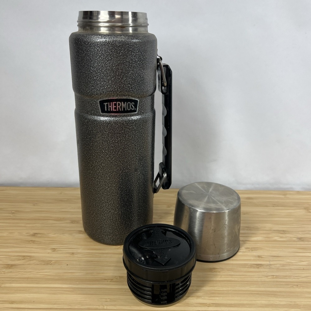 Genuine Thermos Wide Mouth Sportsman, 40oz/1.2L Twist and Pour, SS Serving Cup‎